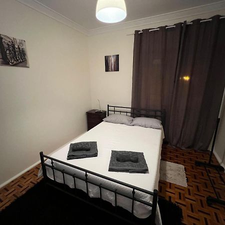 Urban Guest House Sacavem Bagian luar foto