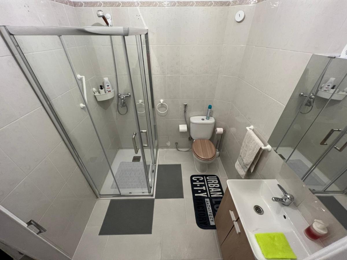 Urban Guest House Sacavem Bagian luar foto