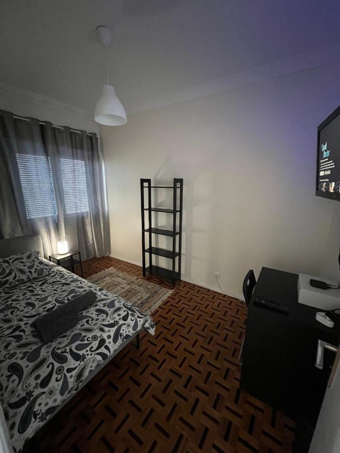 Urban Guest House Sacavem Bagian luar foto