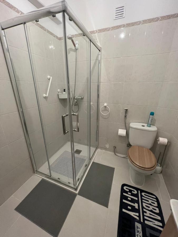 Urban Guest House Sacavem Bagian luar foto