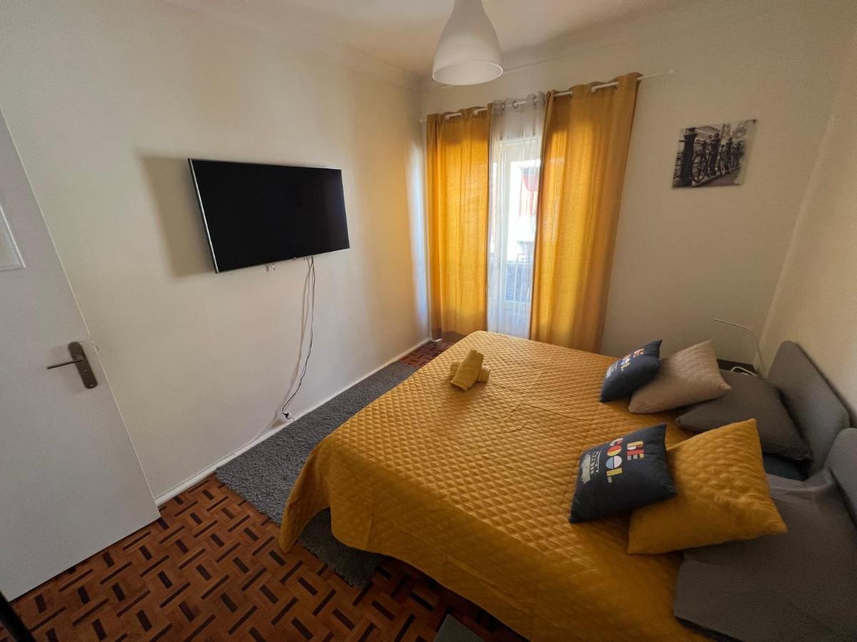 Urban Guest House Sacavem Bagian luar foto