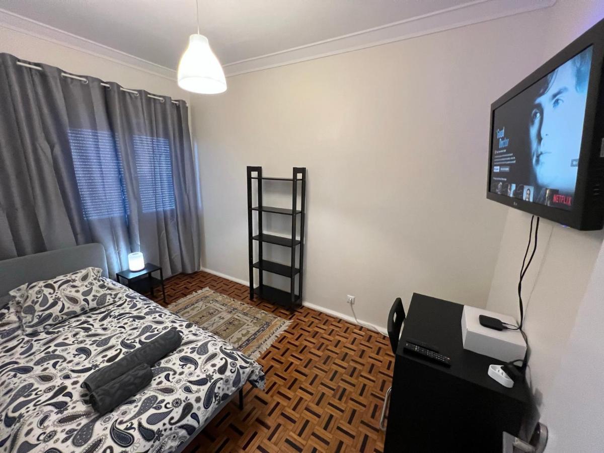 Urban Guest House Sacavem Bagian luar foto